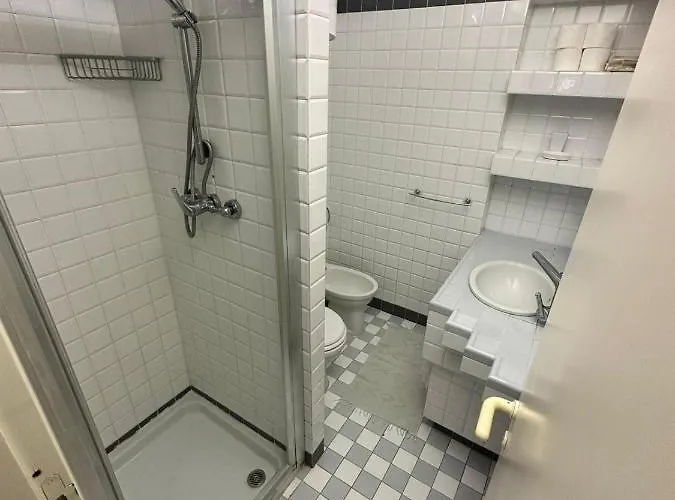 Le Vasche - By The Sea - Cavo